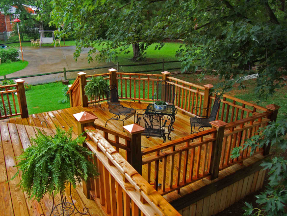 Decks and Fences Services in Burlington, ON | Orella Group